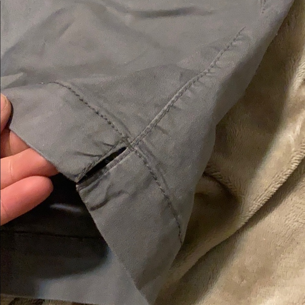 Women’s Shorts - Picture 4 of 6